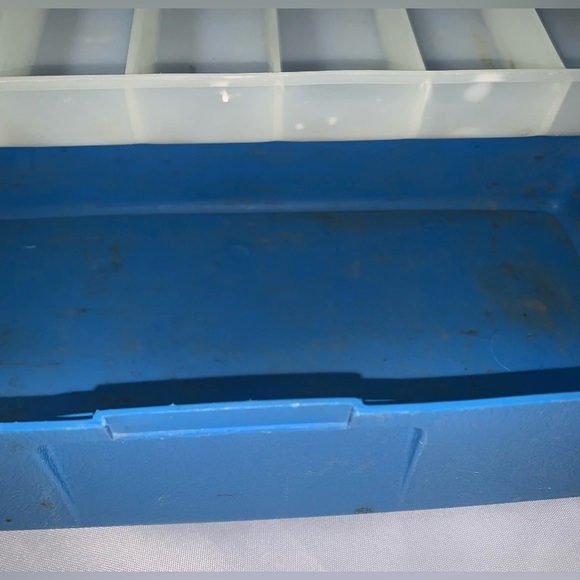 EMCO Blue Plastic Fishing Tackle Box with Handle Fish Stories Compartments - Picture 9 of 11